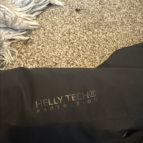 Helly Hansen winter jacket - Picture 4 of 4